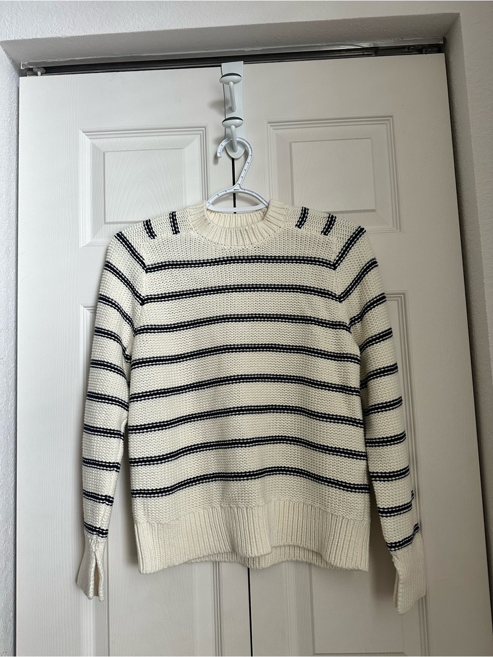 Madewell - Size XS - Women’s Cream and Black Striped Knit Sweater